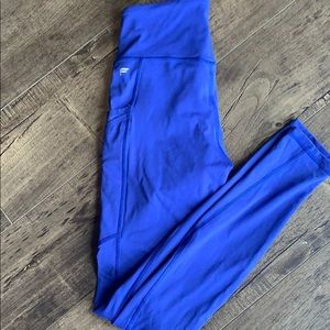 Fabletics legging with side pockets, size small